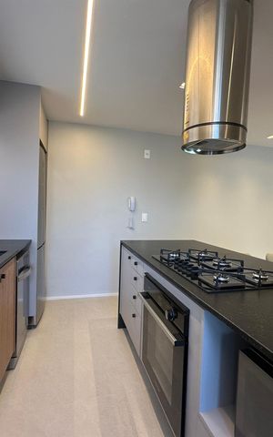 Apartamento para alugar com 84m², 2 quartos e 2 vagas Apartamento para alugar com 84m², 2 quartos e 2 vagasCozinha