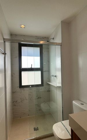 Apartamento para alugar com 84m², 2 quartos e 2 vagas Apartamento para alugar com 84m², 2 quartos e 2 vagasBanheiro da Suíte 2