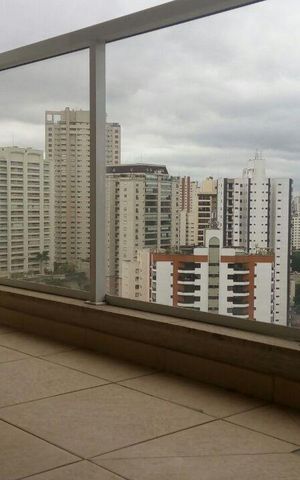 Apartamento para alugar com 76m², 2 quartos e 2 vagas Apartamento para alugar com 76m², 2 quartos e 2 vagasVaranda