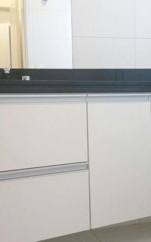 Apartamento para alugar com 76m², 2 quartos e 2 vagas Apartamento para alugar com 76m², 2 quartos e 2 vagasBanheiro