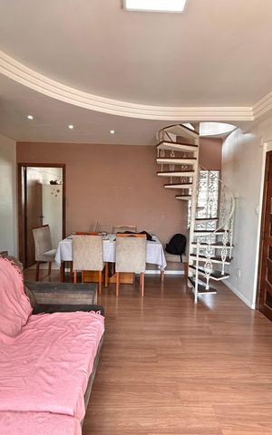 Casa à venda com 120m², 3 quartos e 2 vagas