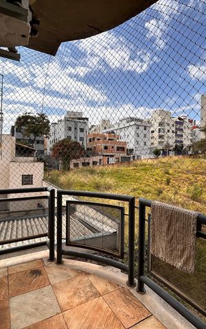 Casa à venda com 120m², 3 quartos e 2 vagas