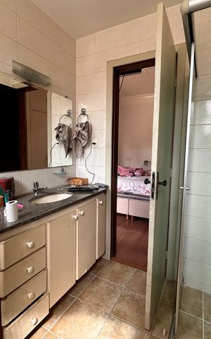 Casa à venda com 120m², 3 quartos e 2 vagas