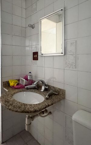 Apartamento à venda com 68m², 2 quartos e 1 vaga Apartamento à venda com 68m², 2 quartos e 1 vagaBanheiro Social