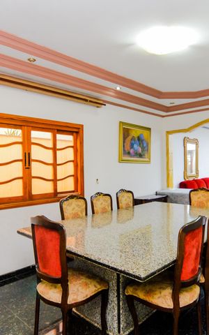 Casa à venda com 389m², 4 quartos e 4 vagasSala de Jantar