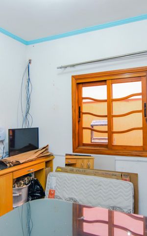 Casa à venda com 389m², 4 quartos e 4 vagasEscritório