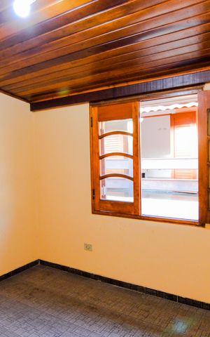 Casa à venda com 389m², 4 quartos e 4 vagasEdícula