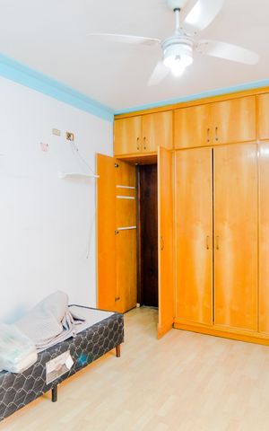 Casa à venda com 389m², 4 quartos e 4 vagasSuíte 2