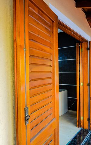 Casa à venda com 389m², 4 quartos e 4 vagasVaranda da Suíte 3