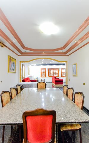 Casa à venda com 389m², 4 quartos e 4 vagasSala de Jantar