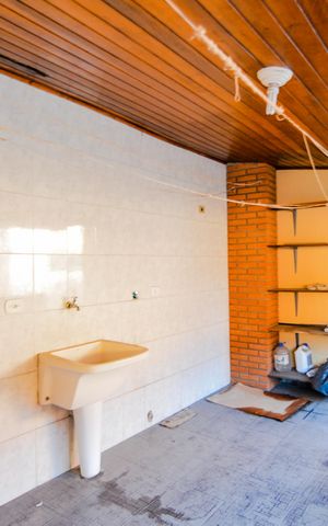 Casa à venda com 389m², 4 quartos e 4 vagasÁrea de Serviço