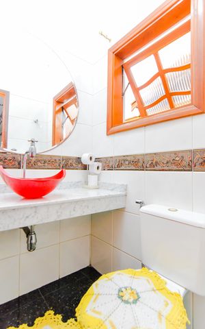 Casa à venda com 389m², 4 quartos e 4 vagasLavabo