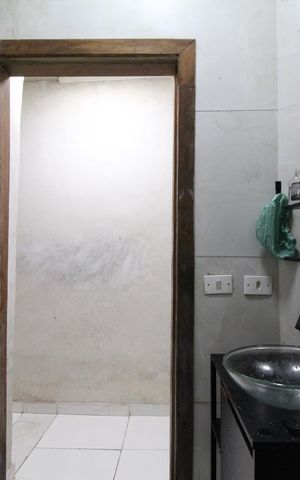 Casa à venda com 123m², 2 quartos e 3 vagas Casa à venda com 123m², 2 quartos e 3 vagasBanheiro