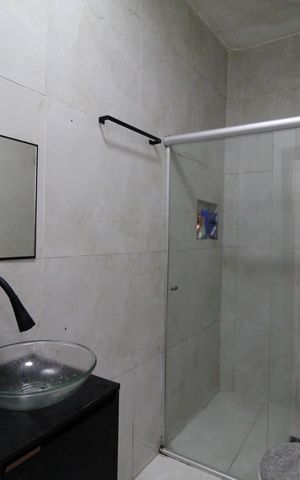 Casa à venda com 123m², 2 quartos e 3 vagas Casa à venda com 123m², 2 quartos e 3 vagasBanheiro