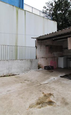 Casa à venda com 123m², 2 quartos e 3 vagas Casa à venda com 123m², 2 quartos e 3 vagasÁrea de Serviço