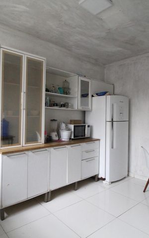 Casa à venda com 123m², 2 quartos e 3 vagas Casa à venda com 123m², 2 quartos e 3 vagasCozinha