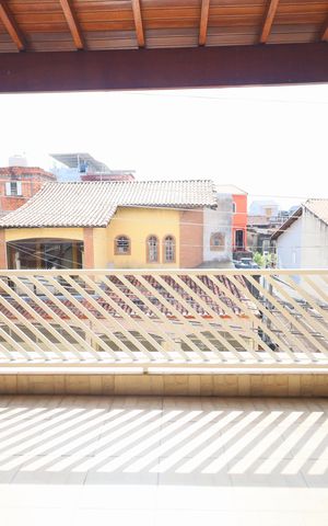 Casa à venda com 198m², 3 quartos e 2 vagasSuíte 1