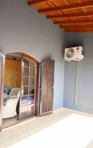 Casa à venda com 198m², 3 quartos e 2 vagasSuíte 1