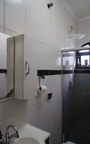 Casa à venda com 198m², 3 quartos e 2 vagasBanheiro 2