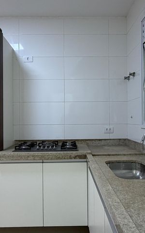 Apartamento para alugar com 62m², 2 quartos e 1 vagaCozinha e Área de Serviço