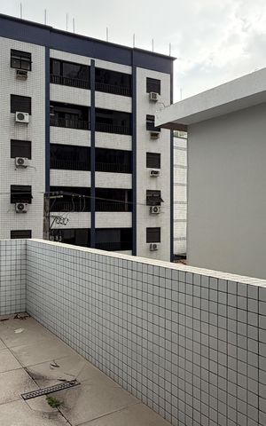Apartamento para alugar com 62m², 2 quartos e 1 vagaVaranda