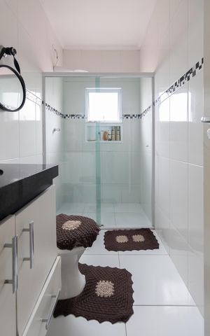 Apartamento à venda com 304m², 6 quartos e 1 vaga Apartamento à venda com 304m², 6 quartos e 1 vagaCasa 2 - Banheiro 1