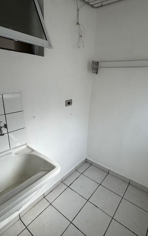 Apartamento à venda com 45m², 2 quartos e 1 vaga Apartamento à venda com 45m², 2 quartos e 1 vagaÁrea de Serviço
