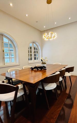 Casa de condomínio à venda com 630m², 5 quartos e 4 vagasSala de Jantar 1