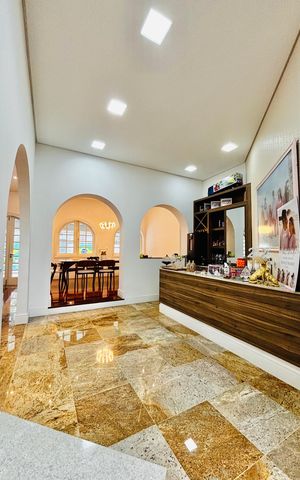 Casa de condomínio à venda com 630m², 5 quartos e 4 vagasSala 2