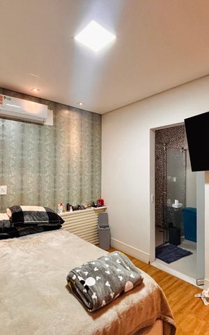 Casa de condomínio à venda com 630m², 5 quartos e 4 vagasSuíte 4