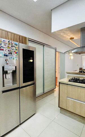Casa de condomínio à venda com 630m², 5 quartos e 4 vagasCozinha 