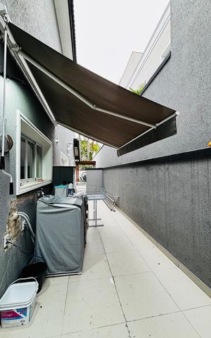 Casa de condomínio à venda com 630m², 5 quartos e 4 vagasCorredor 