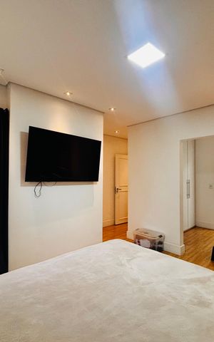 Casa de condomínio à venda com 630m², 5 quartos e 4 vagasSuíte 1