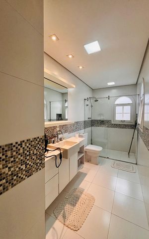 Casa de condomínio à venda com 630m², 5 quartos e 4 vagasBanheiro suíte 2