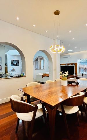 Casa de condomínio à venda com 630m², 5 quartos e 4 vagasSala de Jantar 1