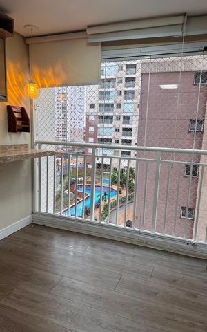 Apartamento para alugar com 48m², 2 quartos e 1 vaga Apartamento para alugar com 48m², 2 quartos e 1 vagaVaranda