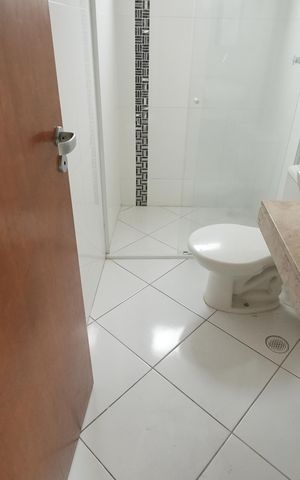 Apartamento para alugar com 130m², 2 quartos e 2 vagasBanheiro da Suite