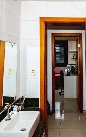 Apartamento à venda com 66m², 3 quartos e 3 vagasBanheiro Social