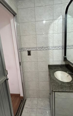 Apartamento para alugar com 50m², 2 quartos e sem vagaBanheiro