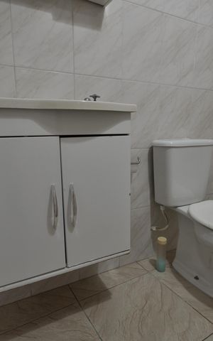 Casa à venda com 138m², 3 quartos e 3 vagasBanheiro de serviço