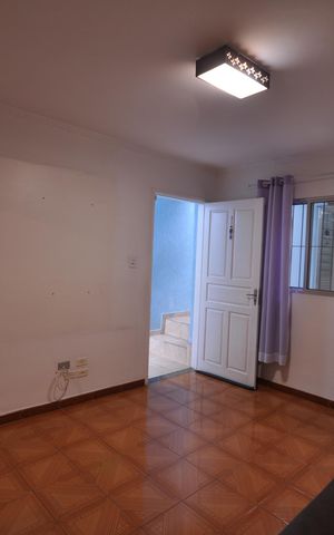 Casa à venda com 138m², 3 quartos e 3 vagasSala