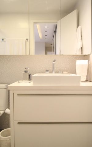 Apartamento para alugar com 87m², 2 quartos e 2 vagasBanheiro da Suíte 1