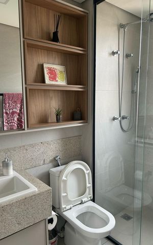 Apartamento à venda com 134m², 4 quartos e 4 vagas Apartamento à venda com 134m², 4 quartos e 4 vagasBanheiro