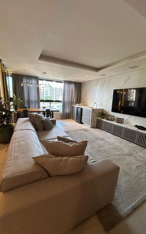 Apartamento à venda com 134m², 4 quartos e 4 vagas Apartamento à venda com 134m², 4 quartos e 4 vagasSala