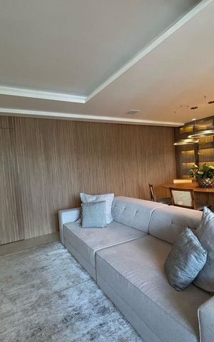 Apartamento à venda com 134m², 4 quartos e 4 vagas Apartamento à venda com 134m², 4 quartos e 4 vagasSala