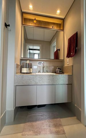 Apartamento à venda com 134m², 4 quartos e 4 vagas Apartamento à venda com 134m², 4 quartos e 4 vagasBanheiro