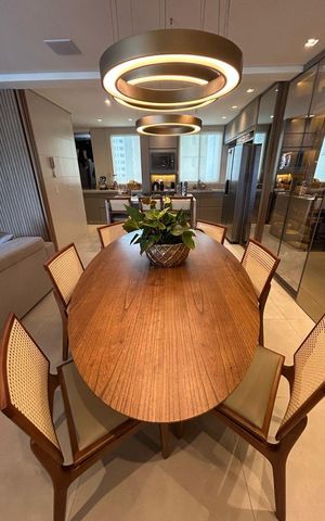 Apartamento à venda com 134m², 4 quartos e 4 vagas Apartamento à venda com 134m², 4 quartos e 4 vagasSala