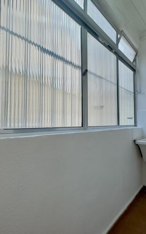 Apartamento para alugar com 70m², 2 quartos e 1 vaga Apartamento para alugar com 70m², 2 quartos e 1 vagaÁrea de Serviço