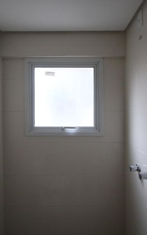 Apartamento à venda com 63m², 2 quartos e 1 vagaBanheiro da Suíte 1