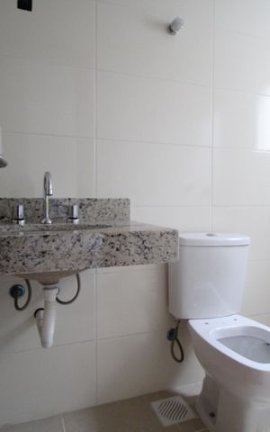 Apartamento à venda com 63m², 2 quartos e 1 vagaBanheiro da Suíte 1